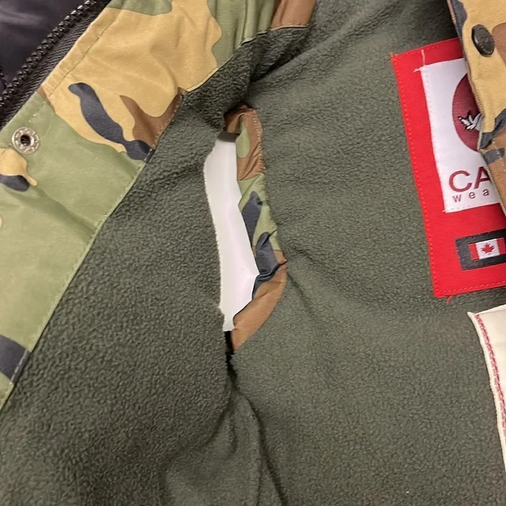 Canada Weather Gear Green Camo Toddler Sleeveless Maintains Warmth Vest- Size 4